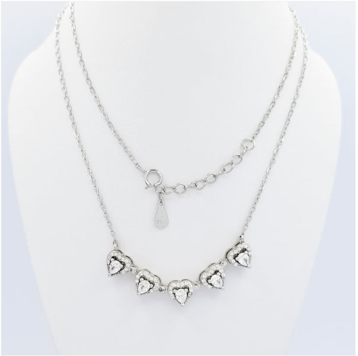 Collar Corazones